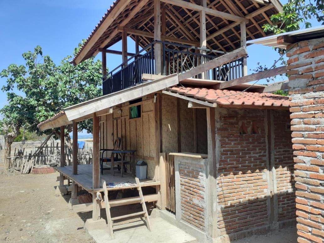 Sollo Sollo Homestay Lemonga Exterior foto